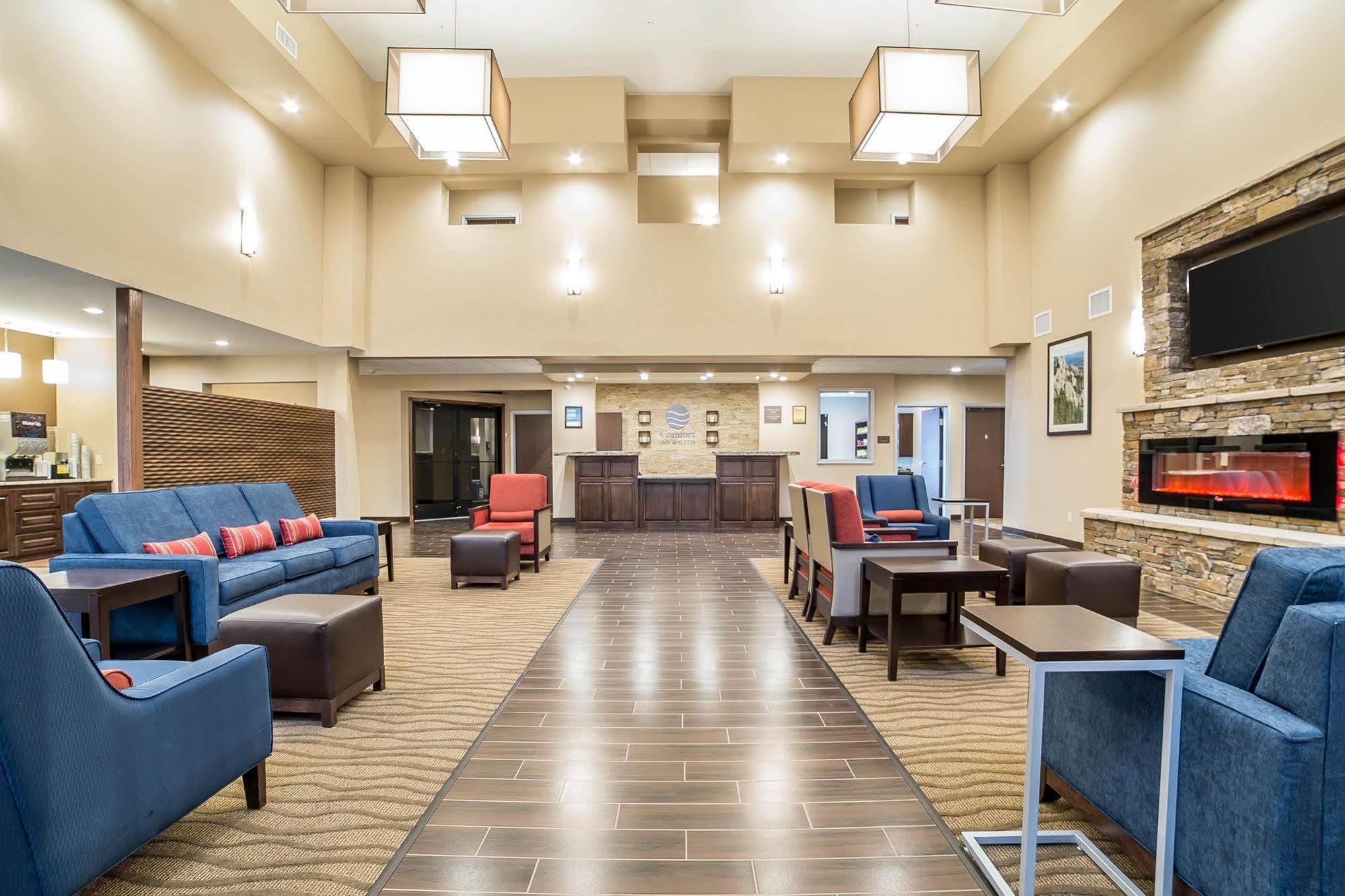 Comfort Inn & Suites Near Mt Rushmore Hill City Luaran gambar